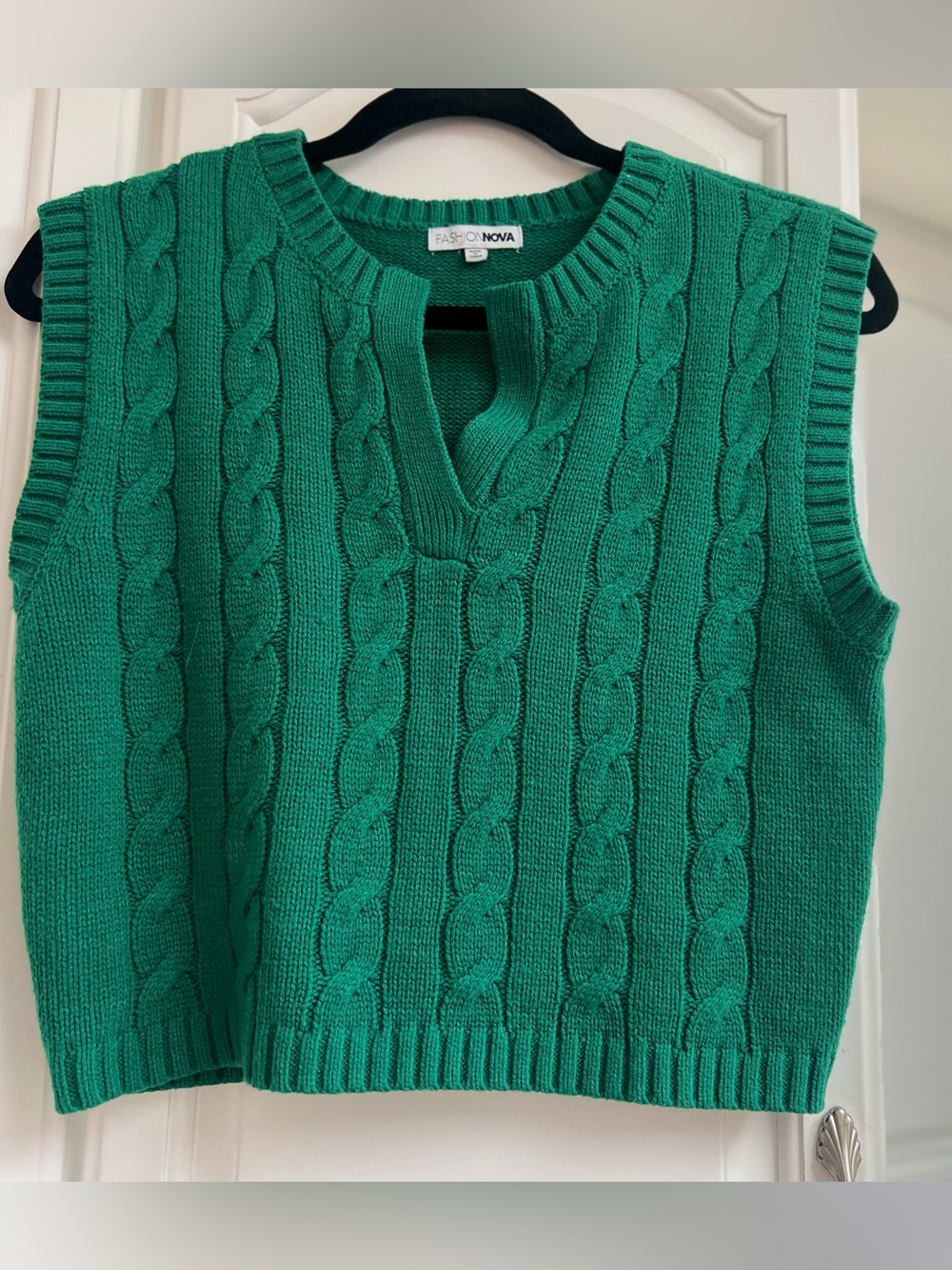 Bright Emerald Green Cable-Knit V-Neck Sweater Vest